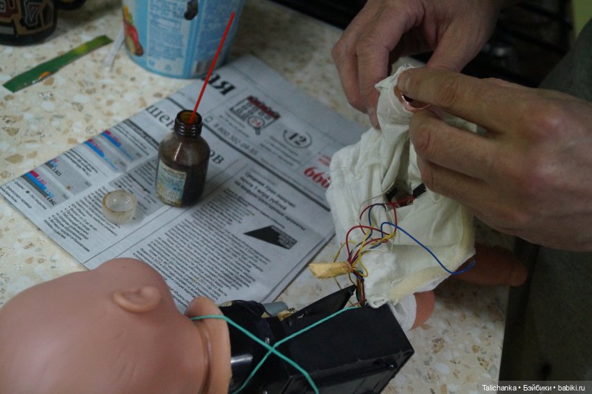 Четвёртая выписка февраля. Чисто мужская выписка. Как закрепить голову, которая заваливается на бок. Нейрохирург снова в