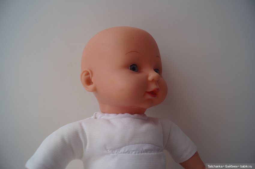 Первая выписка марта. Малышей отмыли и нарядили. Восстановление причёсок милым девушкам