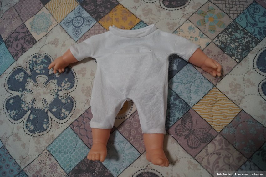 Первая выписка марта. Малышей отмыли и нарядили. Восстановление причёсок милым девушкам