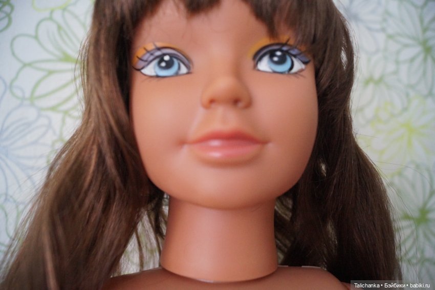 Первая выписка марта. Малышей отмыли и нарядили. Восстановление причёсок милым девушкам