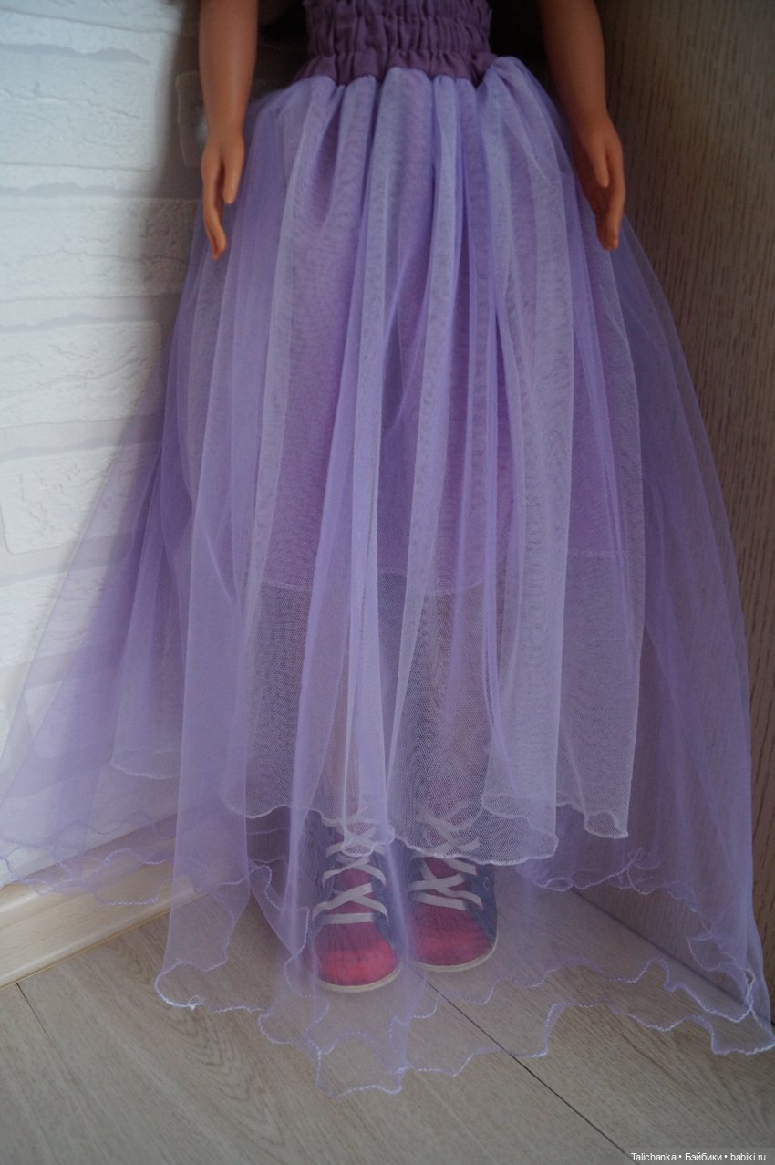 Первая выписка марта. Малышей отмыли и нарядили. Восстановление причёсок милым девушкам