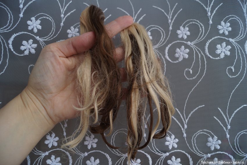 Первая выписка марта. Малышей отмыли и нарядили. Восстановление причёсок милым девушкам