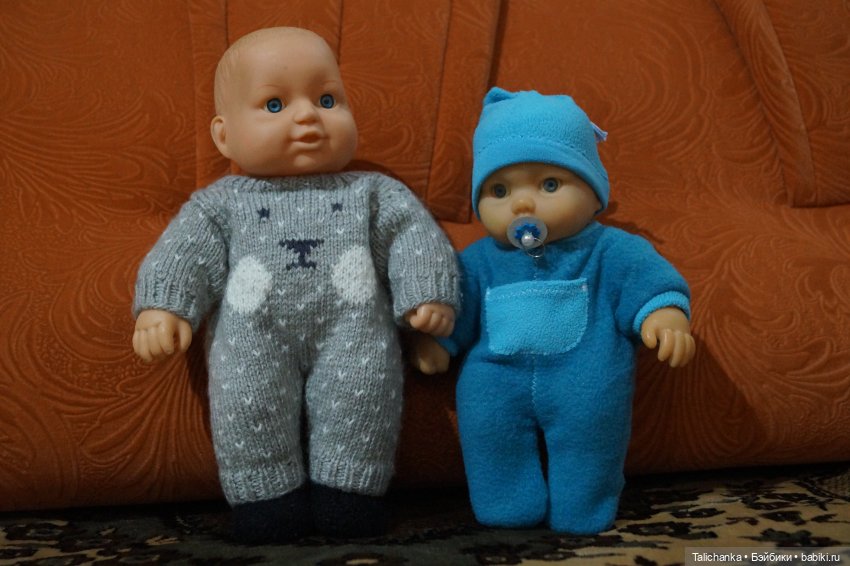 Первая выписка марта. Малышей отмыли и нарядили. Восстановление причёсок милым девушкам