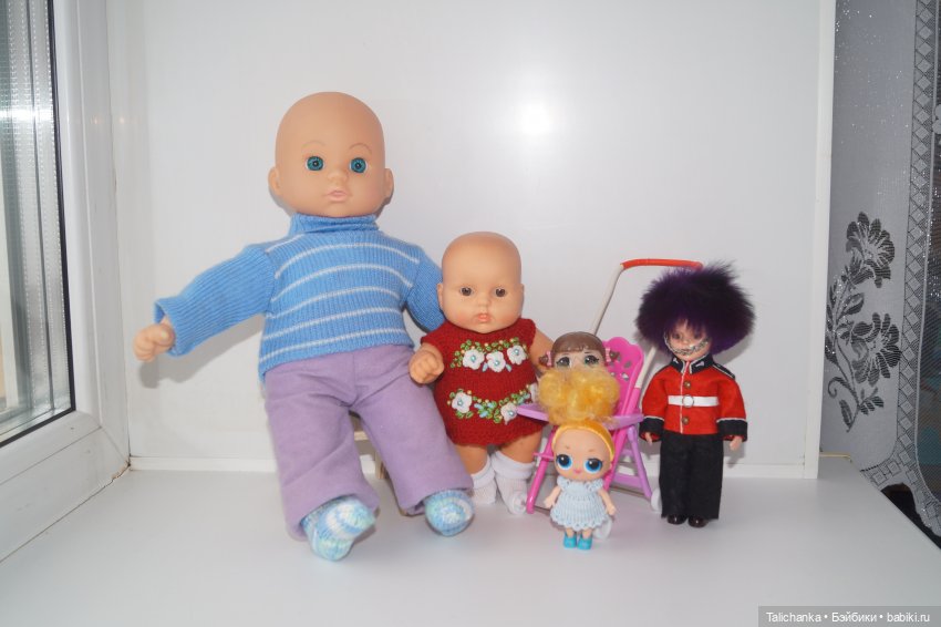 Вторая выписка марта. Замена порванного мягкого тела. Как починить коляску, если потерялась ручка. Британский гвардеец