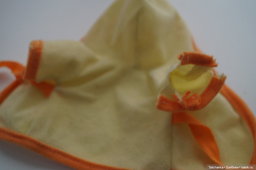 Третья выписка марта. Допрошиваю подстриженного испанчика. Гуашь или акварель - что лучше окрасит выгоревший пластик.