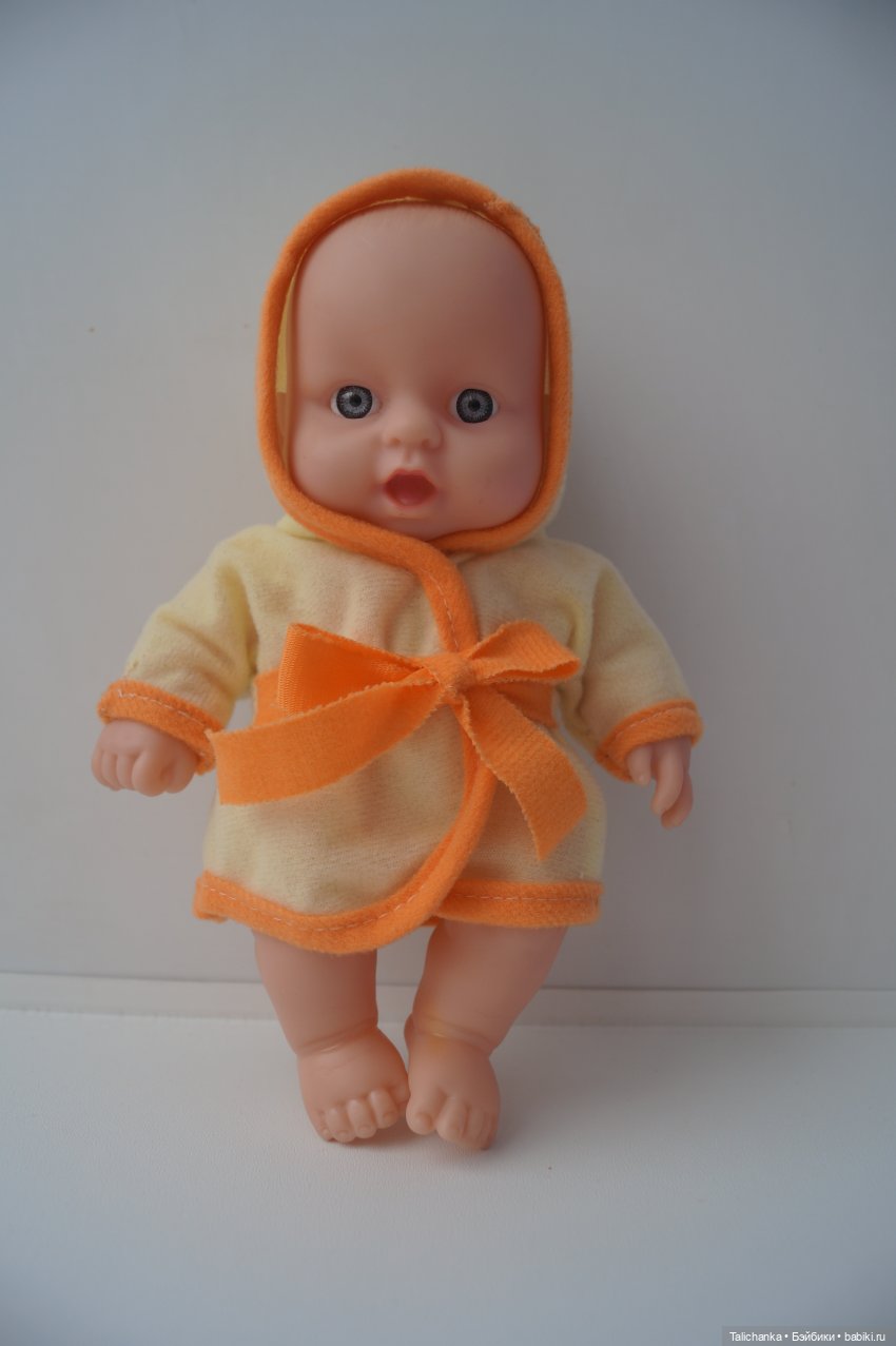 Третья выписка марта. Допрошиваю подстриженного испанчика. Гуашь или акварель - что лучше окрасит выгоревший пластик.