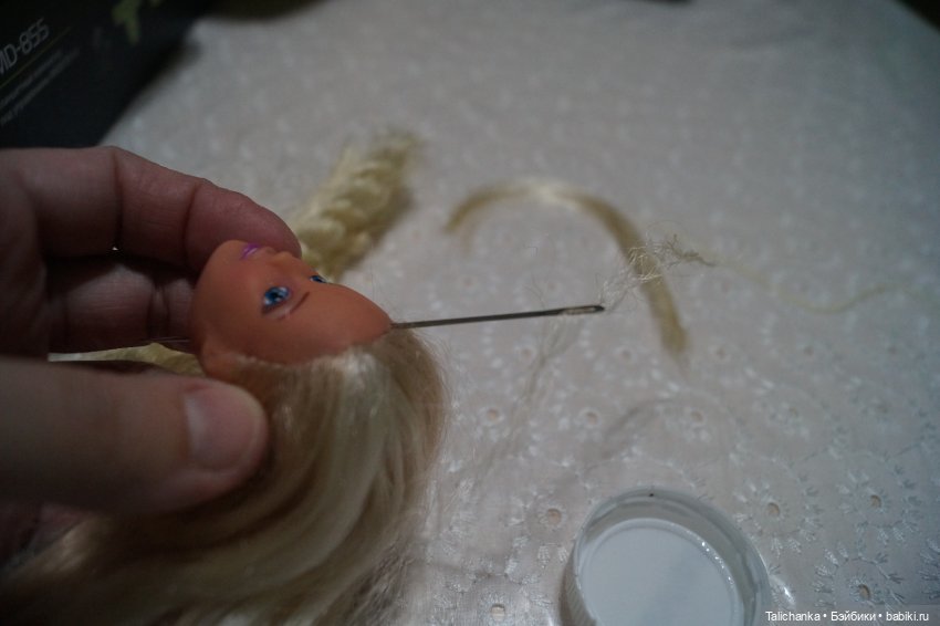 Четвёртая выписка марта. Вылечилась коровка, Алиса снова красавица, паяем поросёнка, красим глазки, наводим красоту