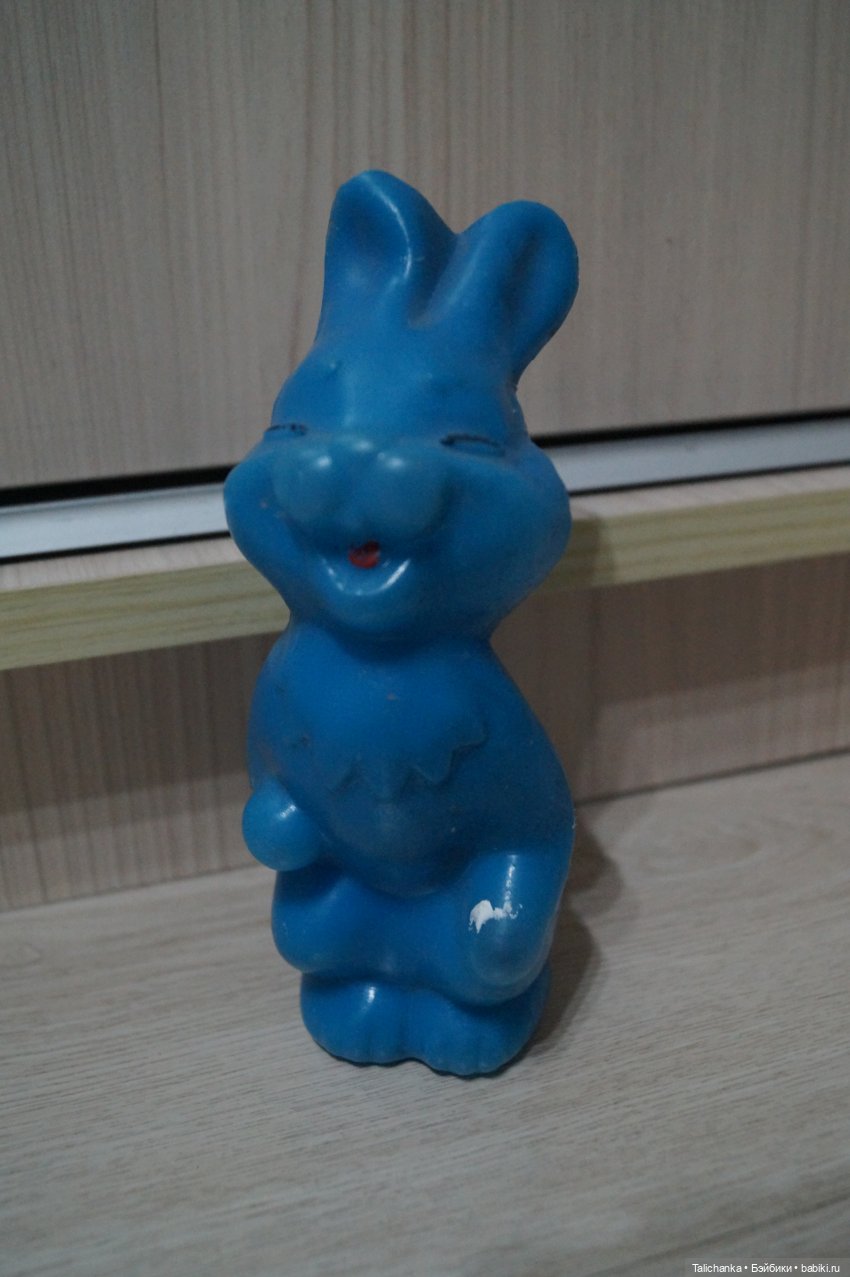 Четвёртая выписка марта. Вылечилась коровка, Алиса снова красавица, паяем поросёнка, красим глазки, наводим красоту