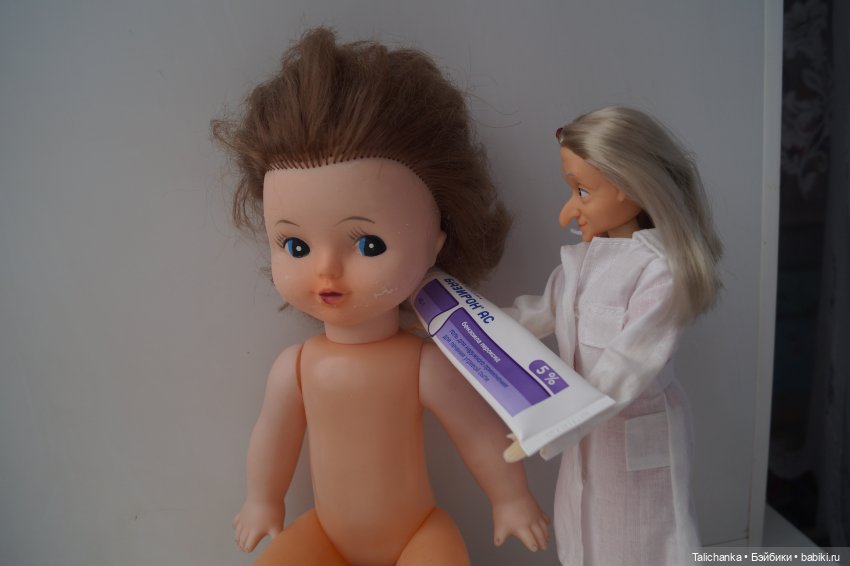 Первоапрельская выписка. Паяем сильно погрызенные ножки. Ставим донорские глазки. Возвращаем волосам былую красоту. Шьём