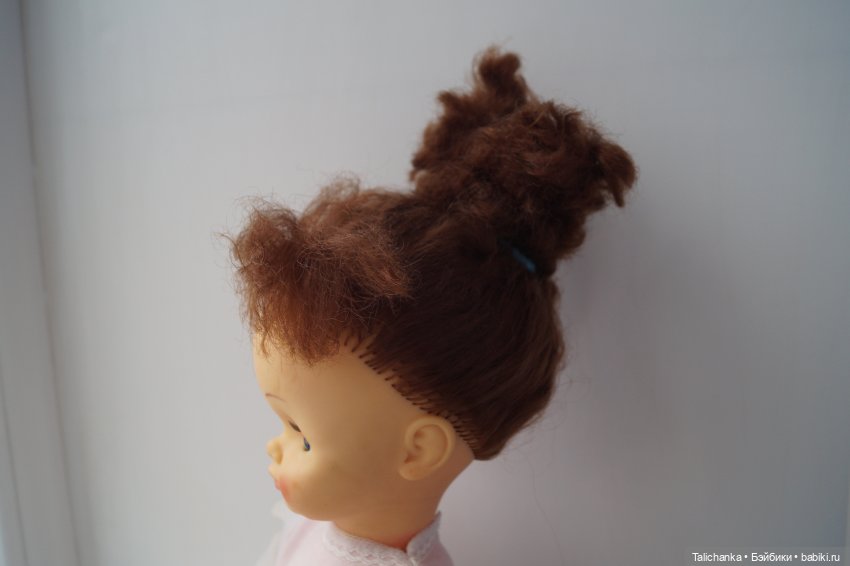 Первоапрельская выписка. Паяем сильно погрызенные ножки. Ставим донорские глазки. Возвращаем волосам былую красоту. Шьём