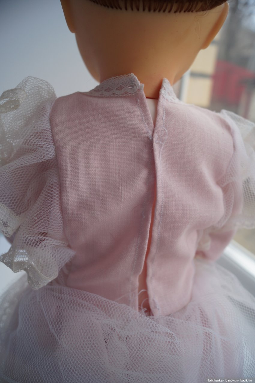 Первоапрельская выписка. Паяем сильно погрызенные ножки. Ставим донорские глазки. Возвращаем волосам былую красоту. Шьём