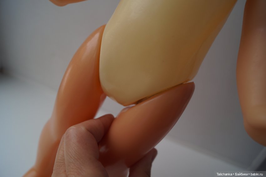 Первоапрельская выписка. Паяем сильно погрызенные ножки. Ставим донорские глазки. Возвращаем волосам былую красоту. Шьём