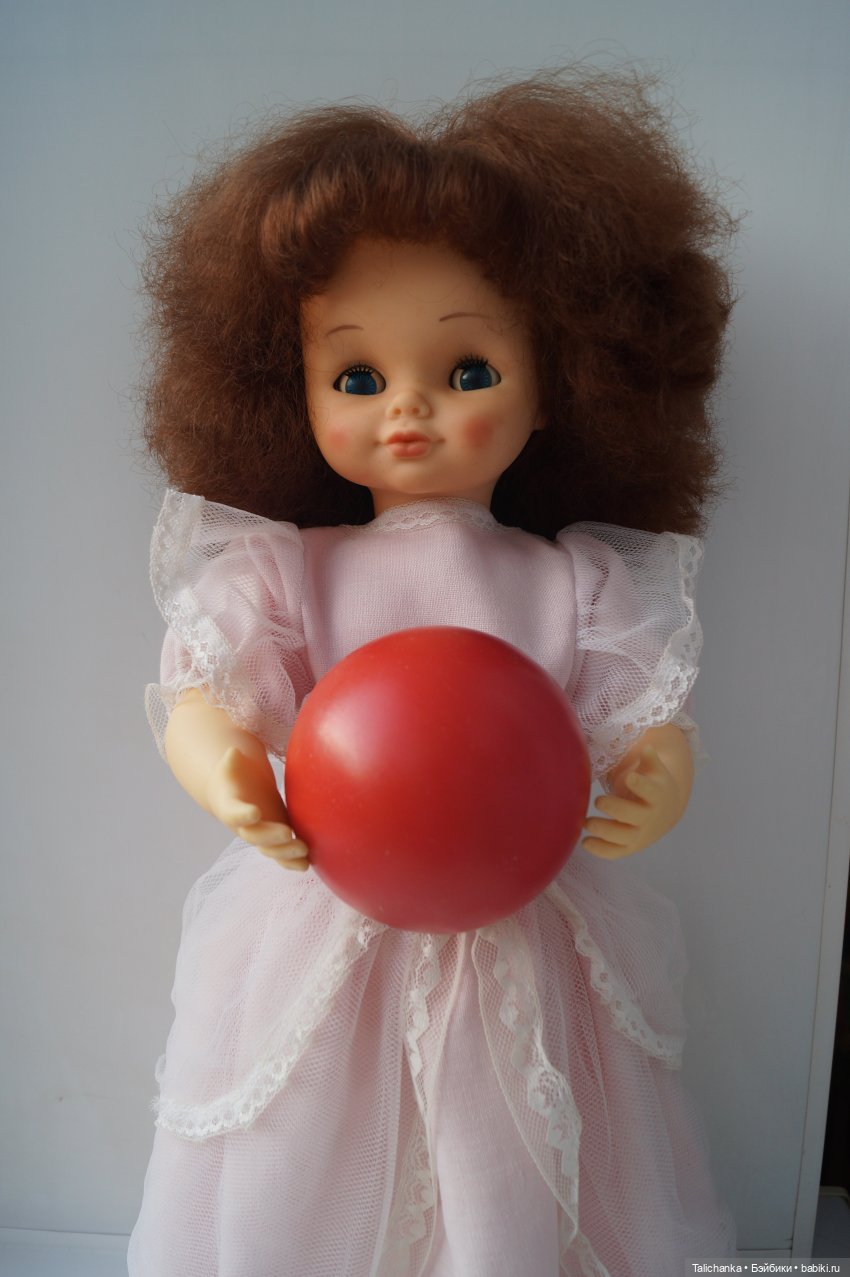 Первоапрельская выписка. Паяем сильно погрызенные ножки. Ставим донорские глазки. Возвращаем волосам былую красоту. Шьём