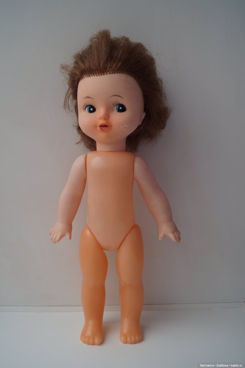 Первоапрельская выписка. Паяем сильно погрызенные ножки. Ставим донорские глазки. Возвращаем волосам былую красоту. Шьём