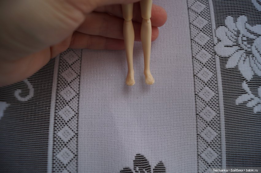 Первоапрельская выписка. Паяем сильно погрызенные ножки. Ставим донорские глазки. Возвращаем волосам былую красоту. Шьём