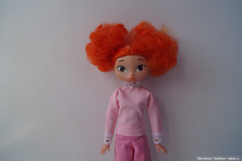 Первоапрельская выписка. Паяем сильно погрызенные ножки. Ставим донорские глазки. Возвращаем волосам былую красоту. Шьём