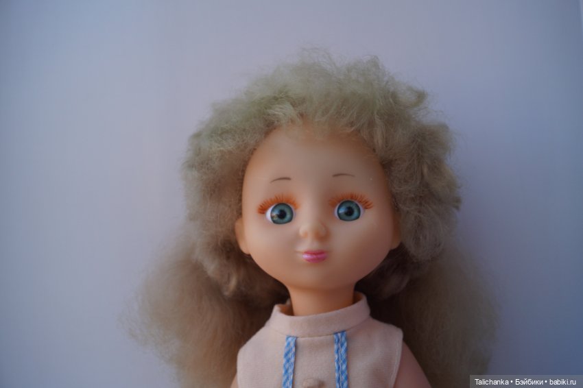 Первоапрельская выписка. Паяем сильно погрызенные ножки. Ставим донорские глазки. Возвращаем волосам былую красоту. Шьём