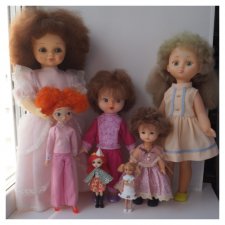 Первоапрельская выписка. Паяем сильно погрызенные ножки. Ставим донорские глазки. Возвращаем волосам былую красоту. Шьём наряды