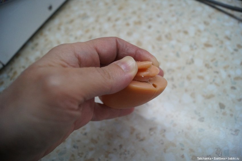 Вторая апрельская выписка. Две прошивки за неделю. Паяю двух пациентов: крепление ноги, наращиваю стопу. + Бонус с выставки