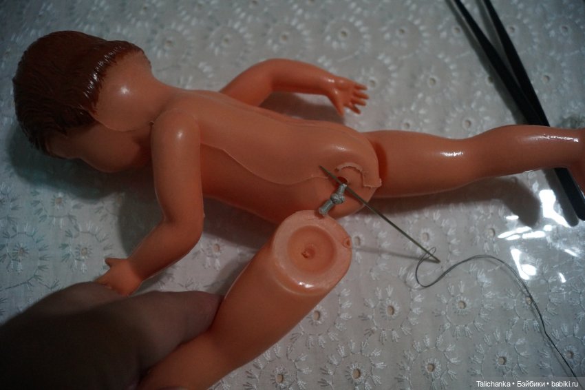 Вторая апрельская выписка. Две прошивки за неделю. Паяю двух пациентов: крепление ноги, наращиваю стопу. + Бонус с выставки