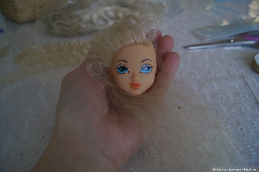 Третья выписка апреля. Лечим мягкие игрушки. Мальвина подкрасилась, Эйвери прошита заново, Насте восстановили локоны