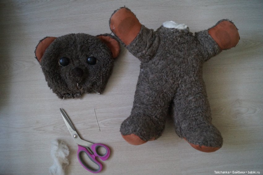 Третья выписка апреля. Лечим мягкие игрушки. Мальвина подкрасилась, Эйвери прошита заново, Насте восстановили локоны