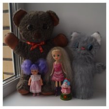 Третья выписка апреля. Лечим мягкие игрушки. Мальвина подкрасилась, Эйвери прошита заново, Насте восстановили локоны