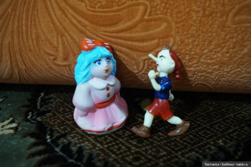 Третья выписка апреля. Лечим мягкие игрушки. Мальвина подкрасилась, Эйвери прошита заново, Насте восстановили локоны