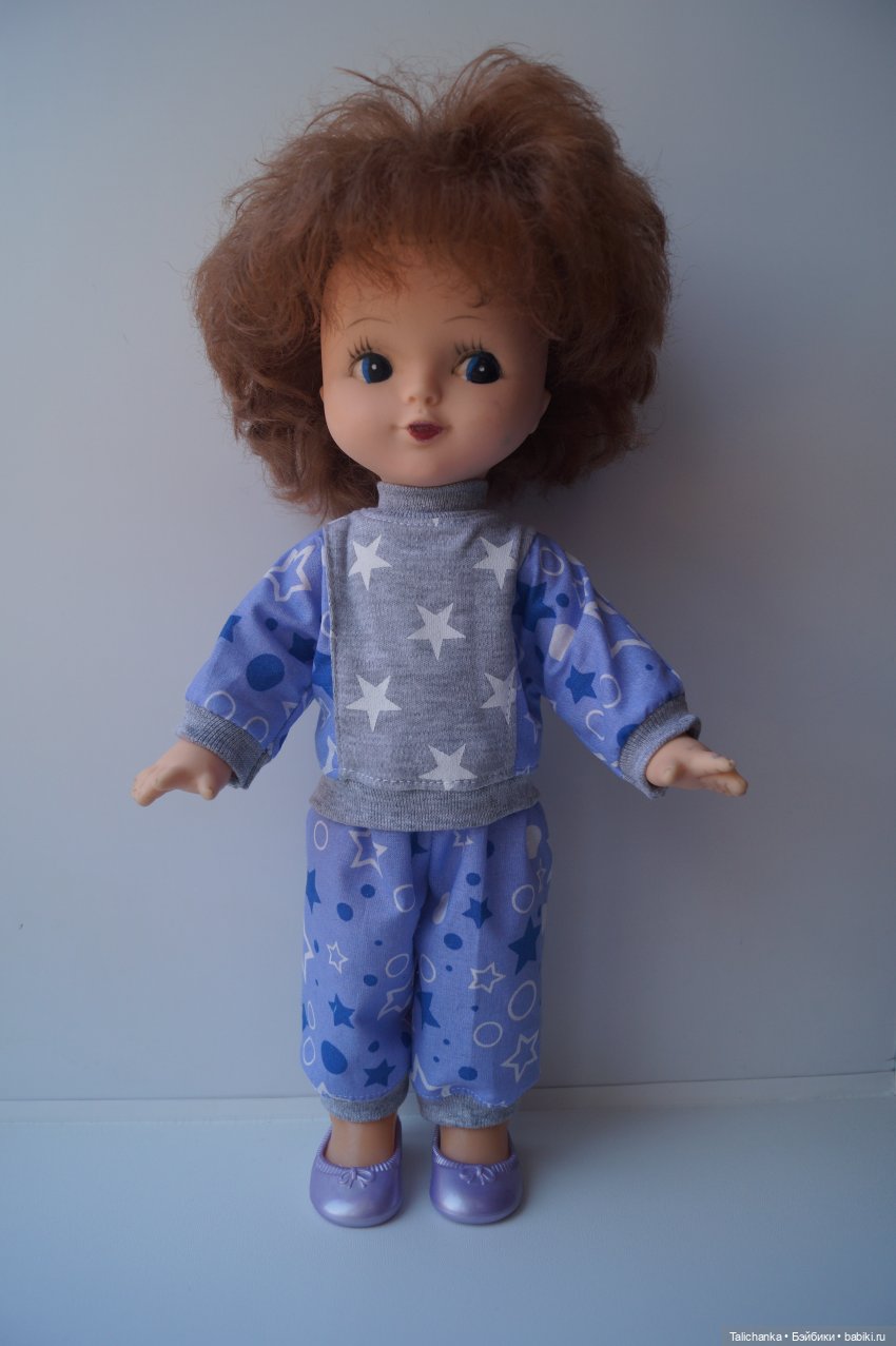 Четвёртая выписка апреля. Снова лечится мягкая игрушка. Доктор Плюшева обрела вторую косичку и наряд. Клей+сода лечит