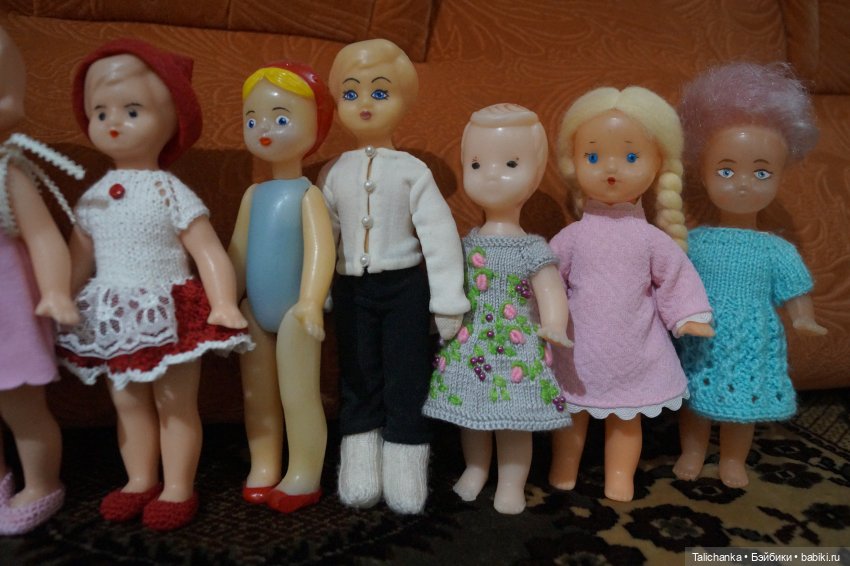 Четвёртая выписка апреля. Снова лечится мягкая игрушка. Доктор Плюшева обрела вторую косичку и наряд. Клей+сода лечит