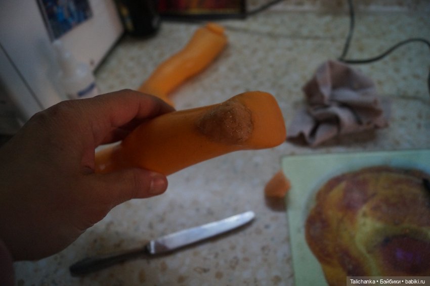 Первая майская выписка. Паяю пятки ранней Соне Вятка. Фарфорочка выздоровела. Частичная допрошивка. Базироновые маски.