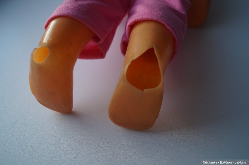 Первая майская выписка. Паяю пятки ранней Соне Вятка. Фарфорочка выздоровела. Частичная допрошивка. Базироновые маски.