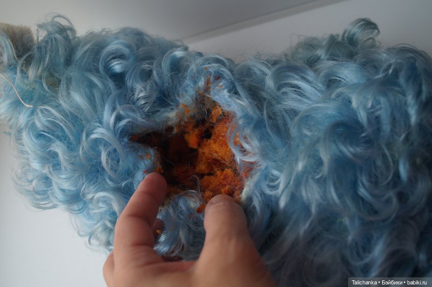 Вторая майская выписка. Как прошить кукольную голову, если винил очень твёрдый. Лечение перелома тазобедренных суставов.