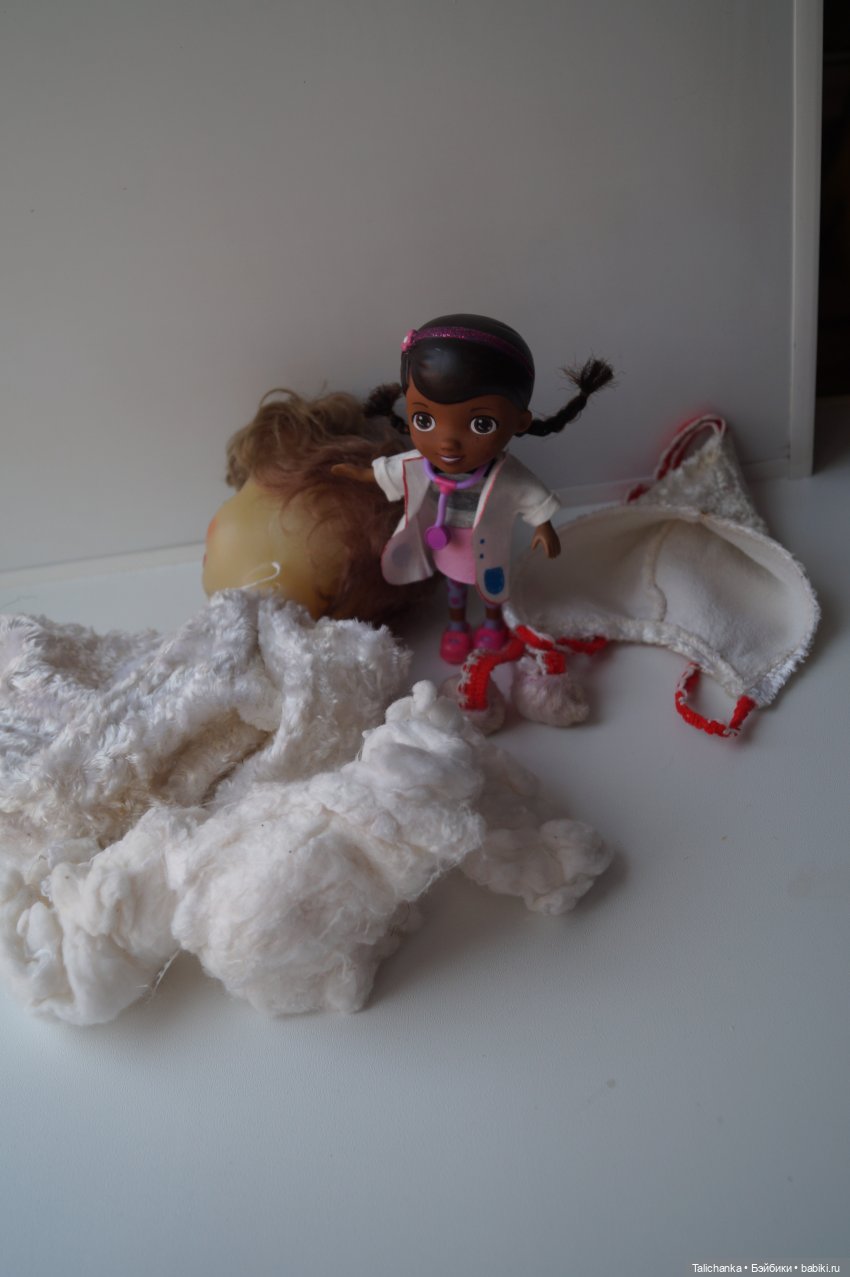 Вторая майская выписка. Как прошить кукольную голову, если винил очень твёрдый. Лечение перелома тазобедренных суставов.