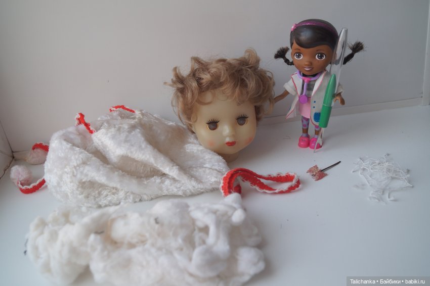 Вторая майская выписка. Как прошить кукольную голову, если винил очень твёрдый. Лечение перелома тазобедренных суставов.