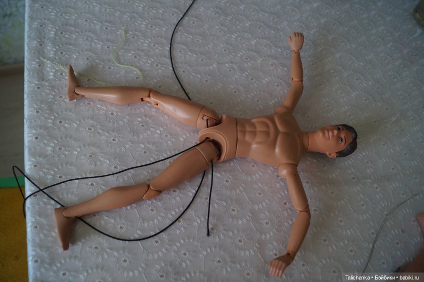 Вторая майская выписка. Как прошить кукольную голову, если винил очень твёрдый. Лечение перелома тазобедренных суставов.