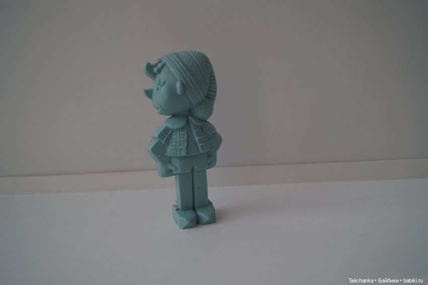 Четвёртая выписка мая. Заглаживаем покусы ножек паяльником. Доктор Плюшева работает не покладая рук. Приводим в порядок