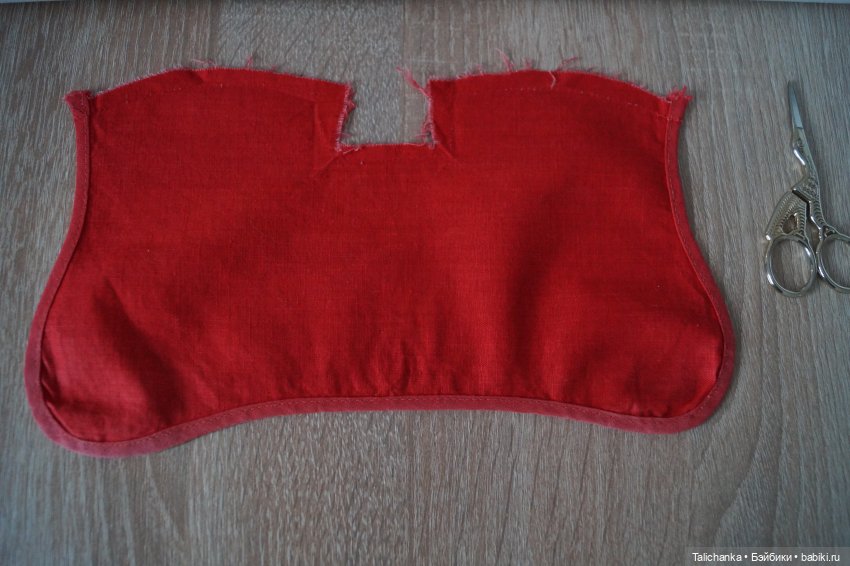 Четвёртая выписка мая. Заглаживаем покусы ножек паяльником. Доктор Плюшева работает не покладая рук. Приводим в порядок