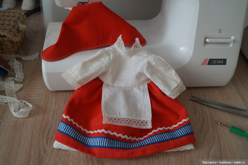 Четвёртая выписка мая. Заглаживаем покусы ножек паяльником. Доктор Плюшева работает не покладая рук. Приводим в порядок