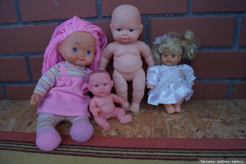 Два мешка с куклами. Откроем