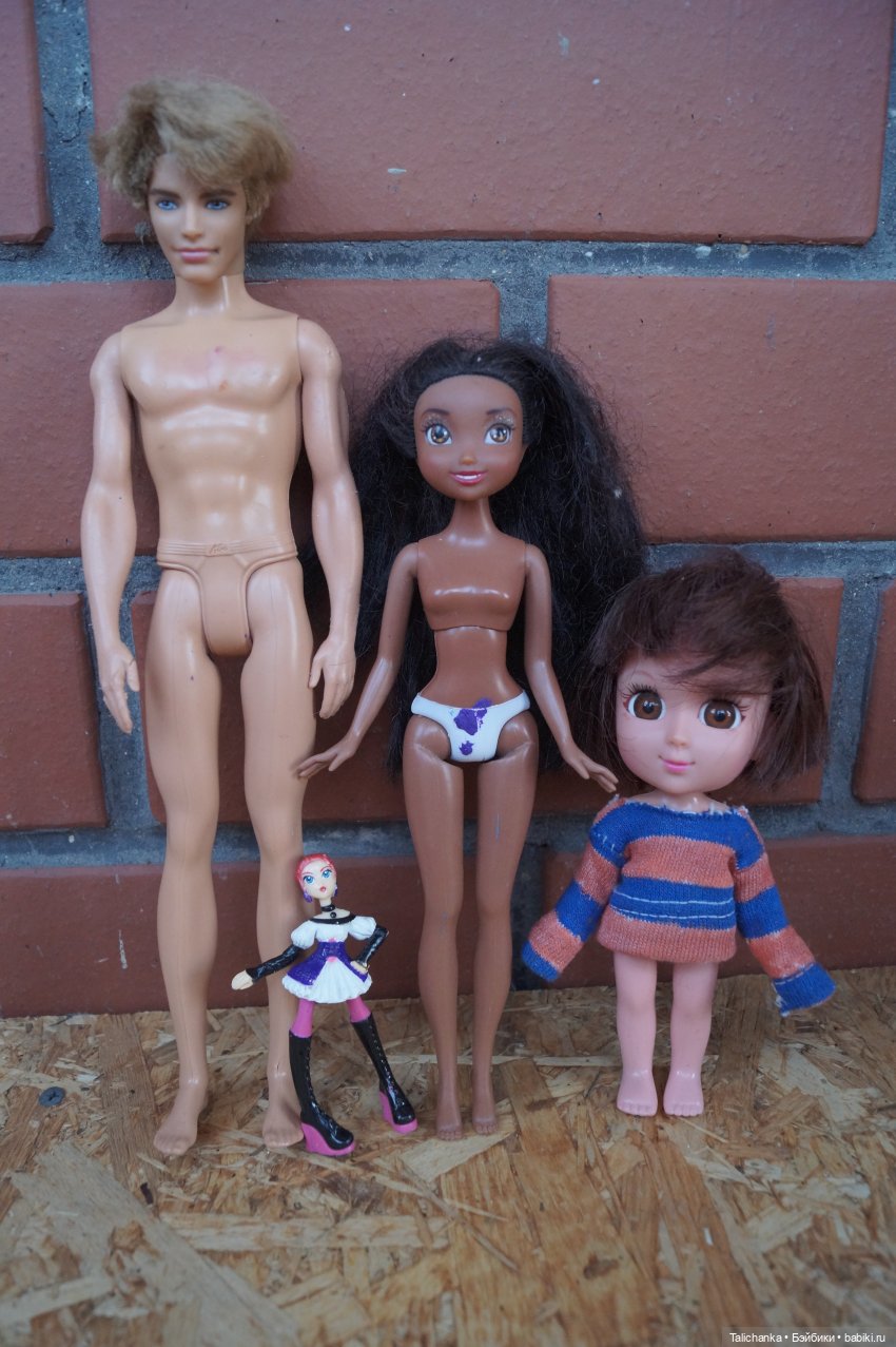 Два мешка с куклами. Откроем