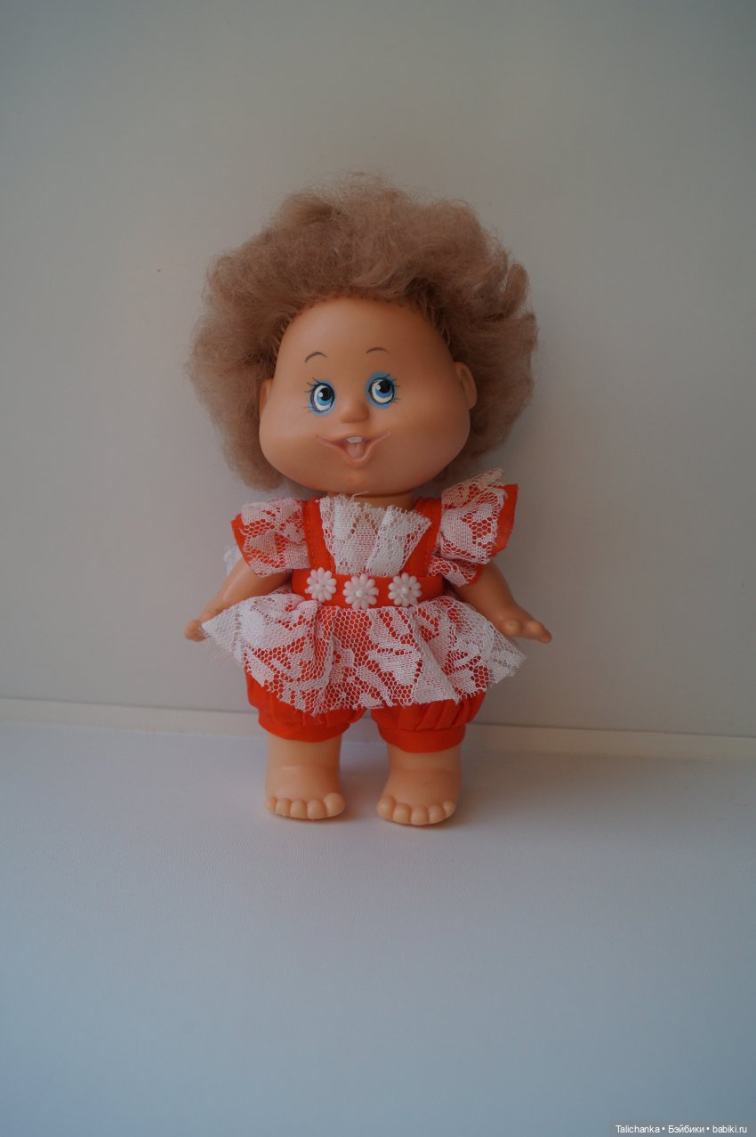 Третья выписка июня. Полная прошивка Оленьки. Паяем Шурочку. Как сделать реснички кукле СССР. Приводим в порядок волосы