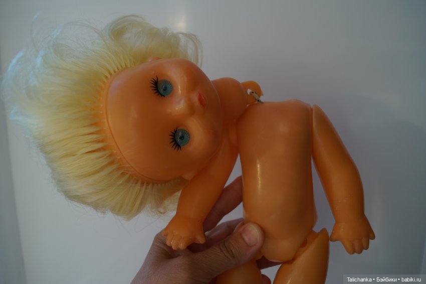 Третья выписка июня. Полная прошивка Оленьки. Паяем Шурочку. Как сделать реснички кукле СССР. Приводим в порядок волосы