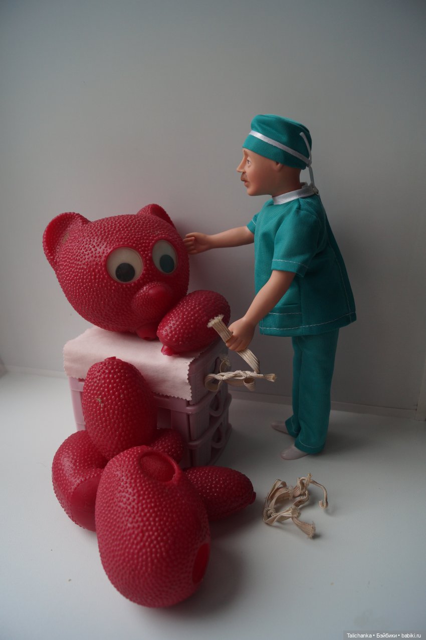 Четвёртая выписка июня. Паяем разбитое тело с утратами. Полная прошивка+завивка. Как починить шейный шарнир. Чем снять