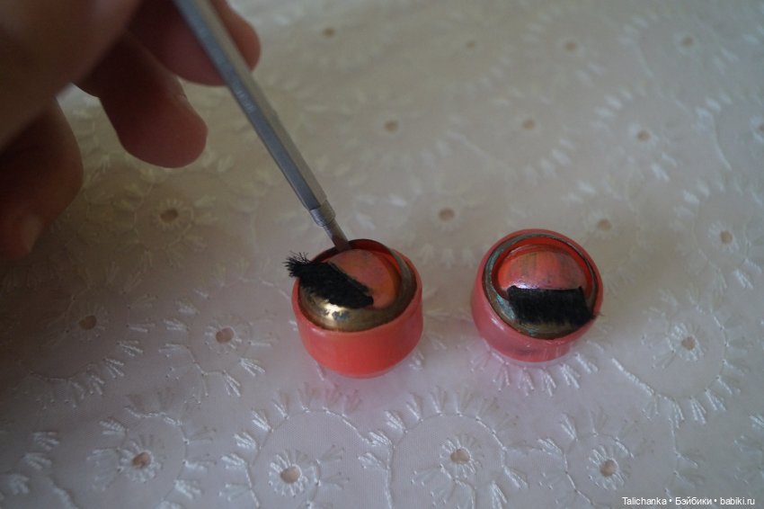 Первая выписка августа. Кукольная лечебница вновь работает. Как привести волосы в порядок, как собирать глазки, как