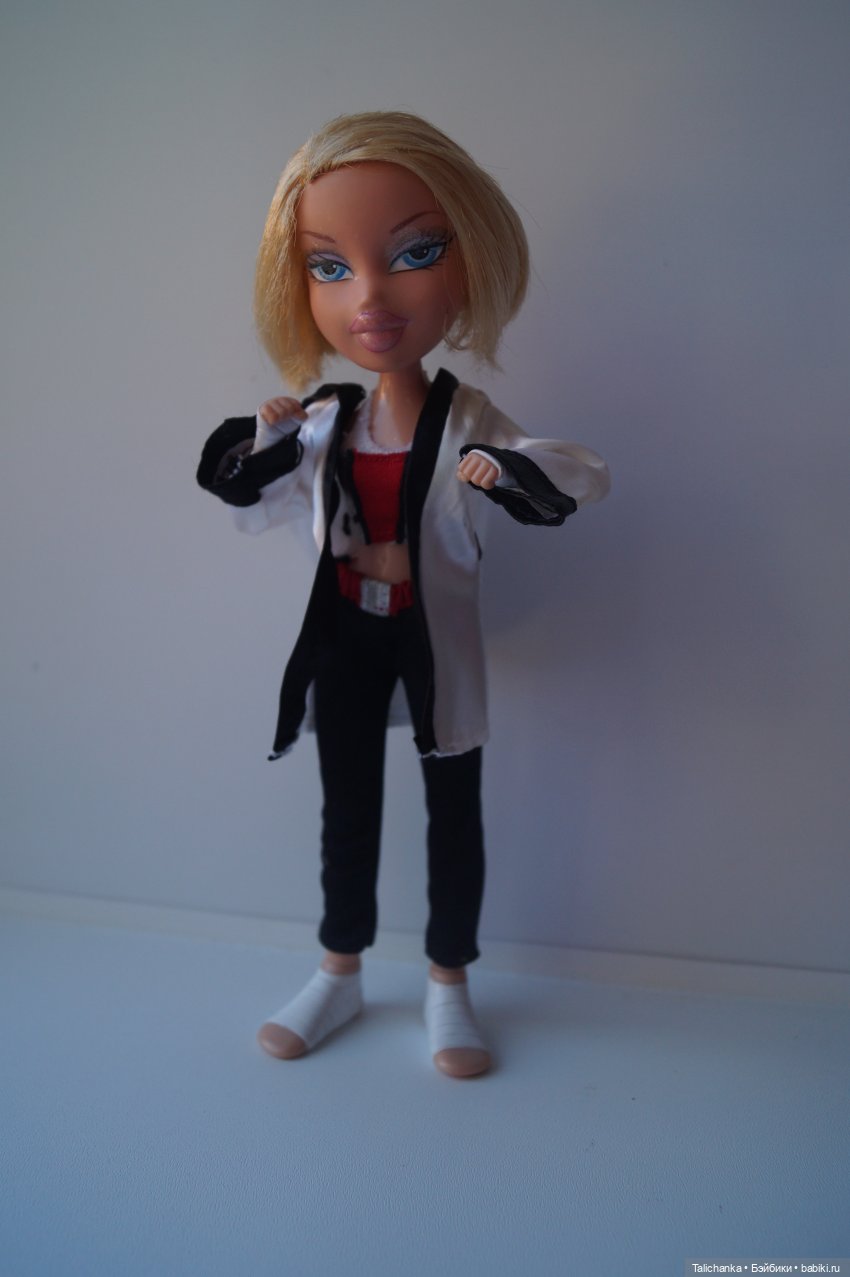 Вторая выписка августа. Вправляем тазобедренный перелом. Голова слоника превратилась в игрушку. Чиним шейный шанир