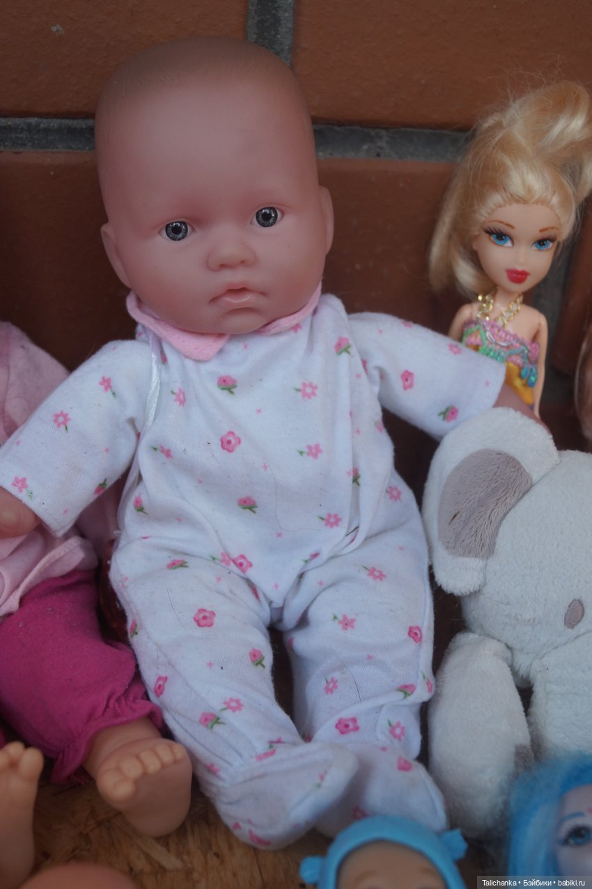 Третья выписка августа. Нейрохирург вылечил малюток. Вправляем тазобедренный вывих. Базироним гематомы и ссадины