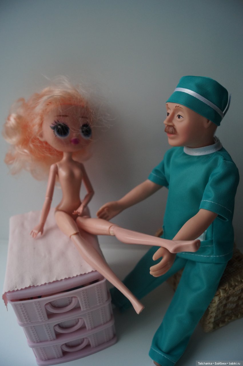 Третья выписка августа. Нейрохирург вылечил малюток. Вправляем тазобедренный вывих. Базироним гематомы и ссадины