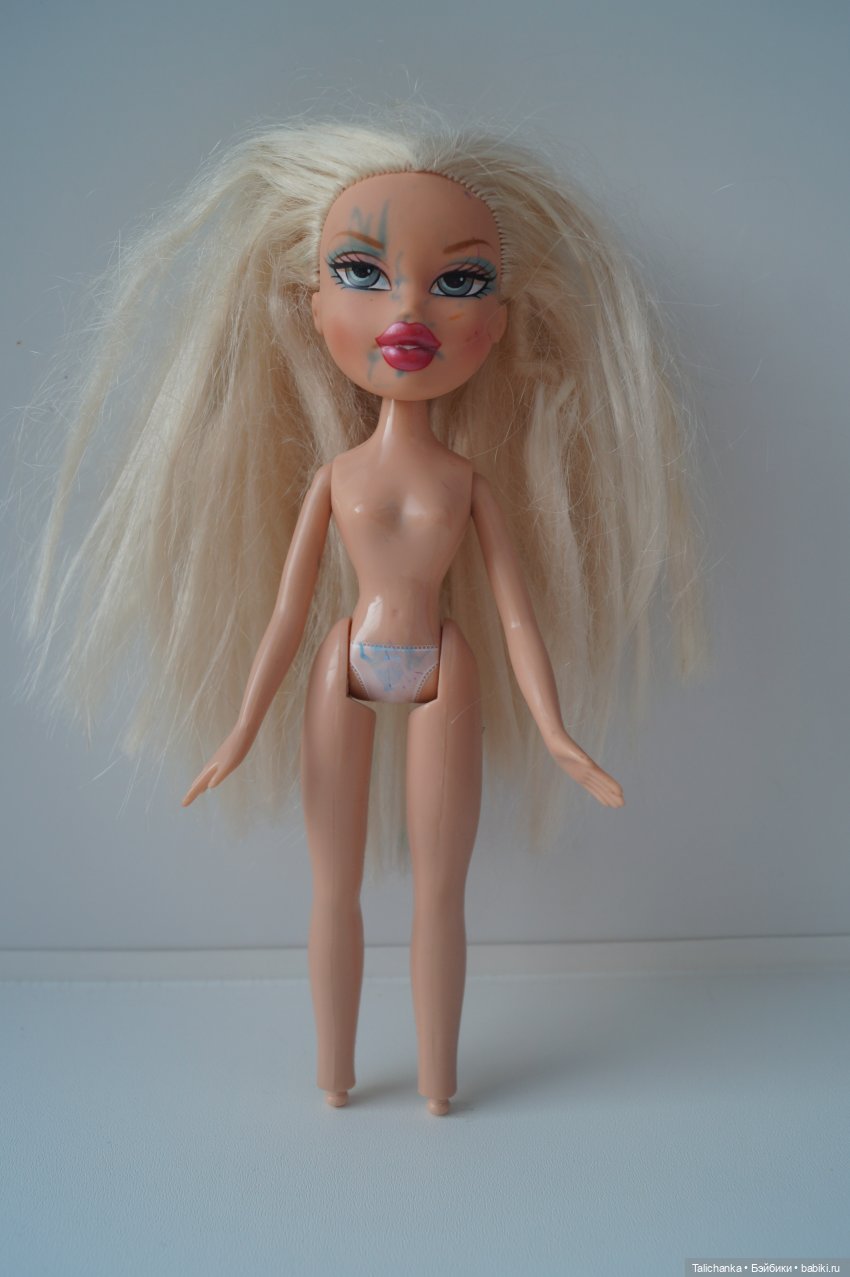 Первая выписка сентября. Паяем сломанное крепление руки. Возвращаем крылышки фее. Создаём куклу из одной головы. Паяем