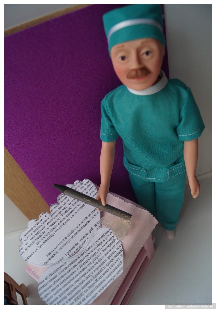 Первая выписка сентября. Паяем сломанное крепление руки. Возвращаем крылышки фее. Создаём куклу из одной головы. Паяем